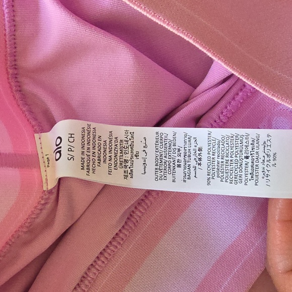 Alo short - Picture 3 of 3